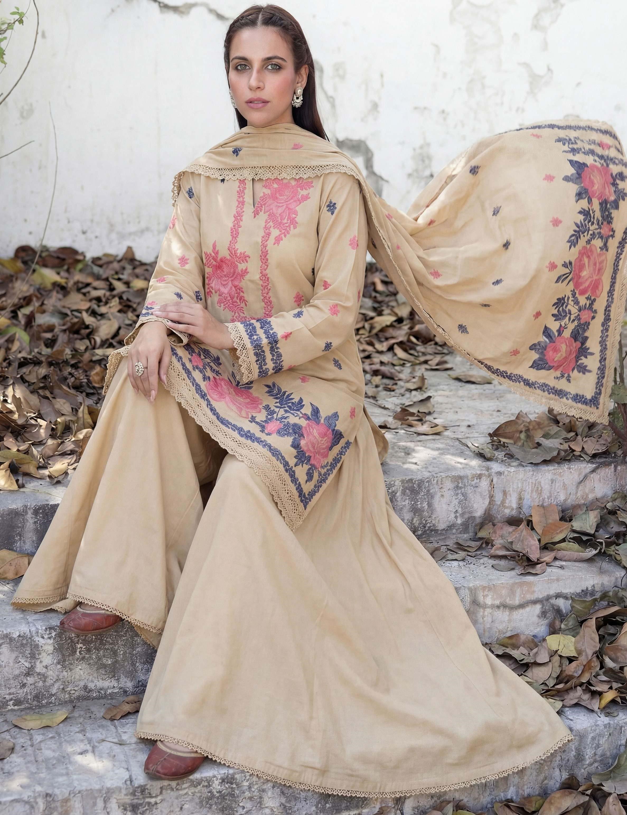 3PC UN-STITCHED JACQUARD LAWN RJL-28