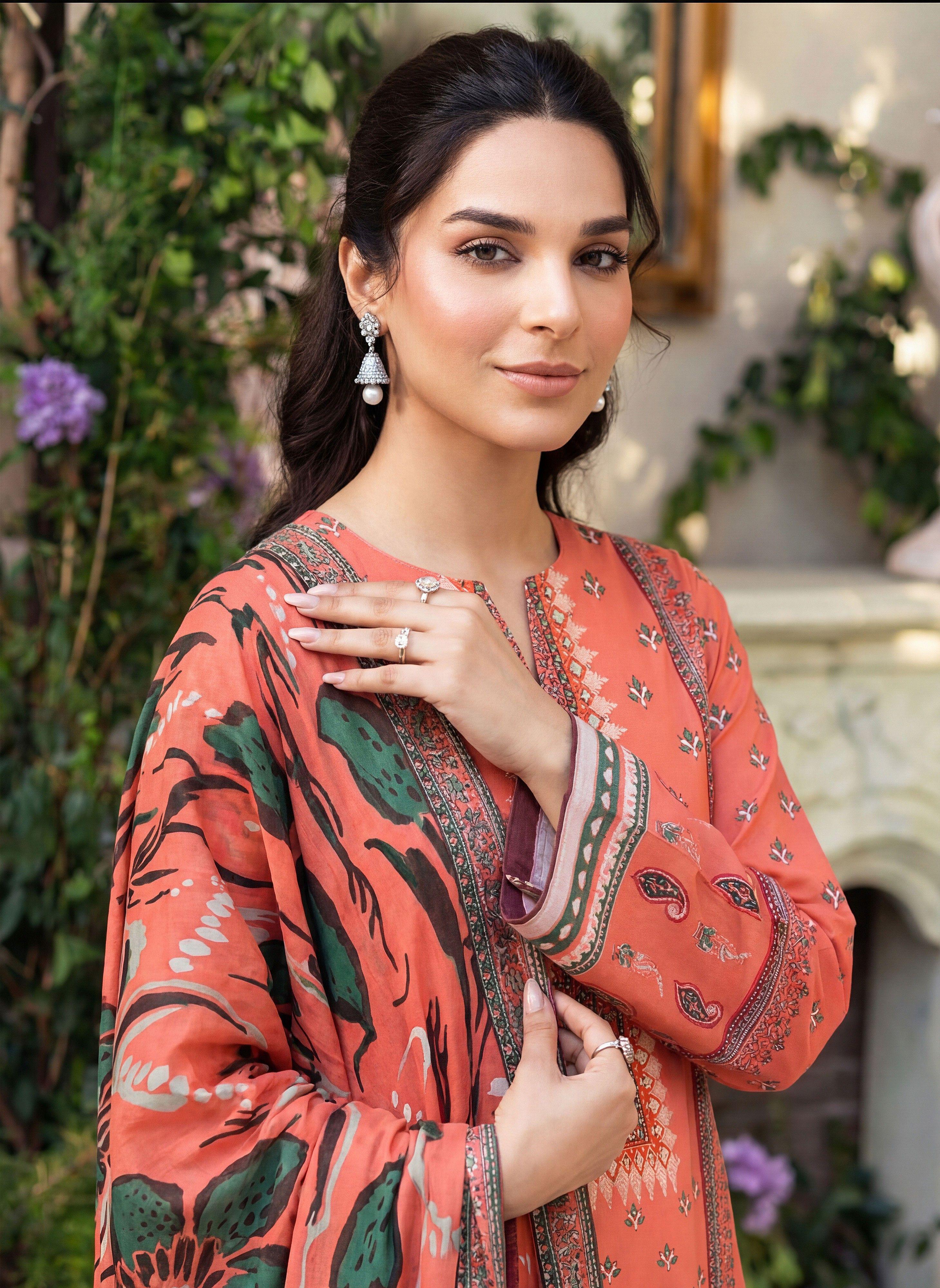 3PC UN-STITCHED LAWN RCL-18
