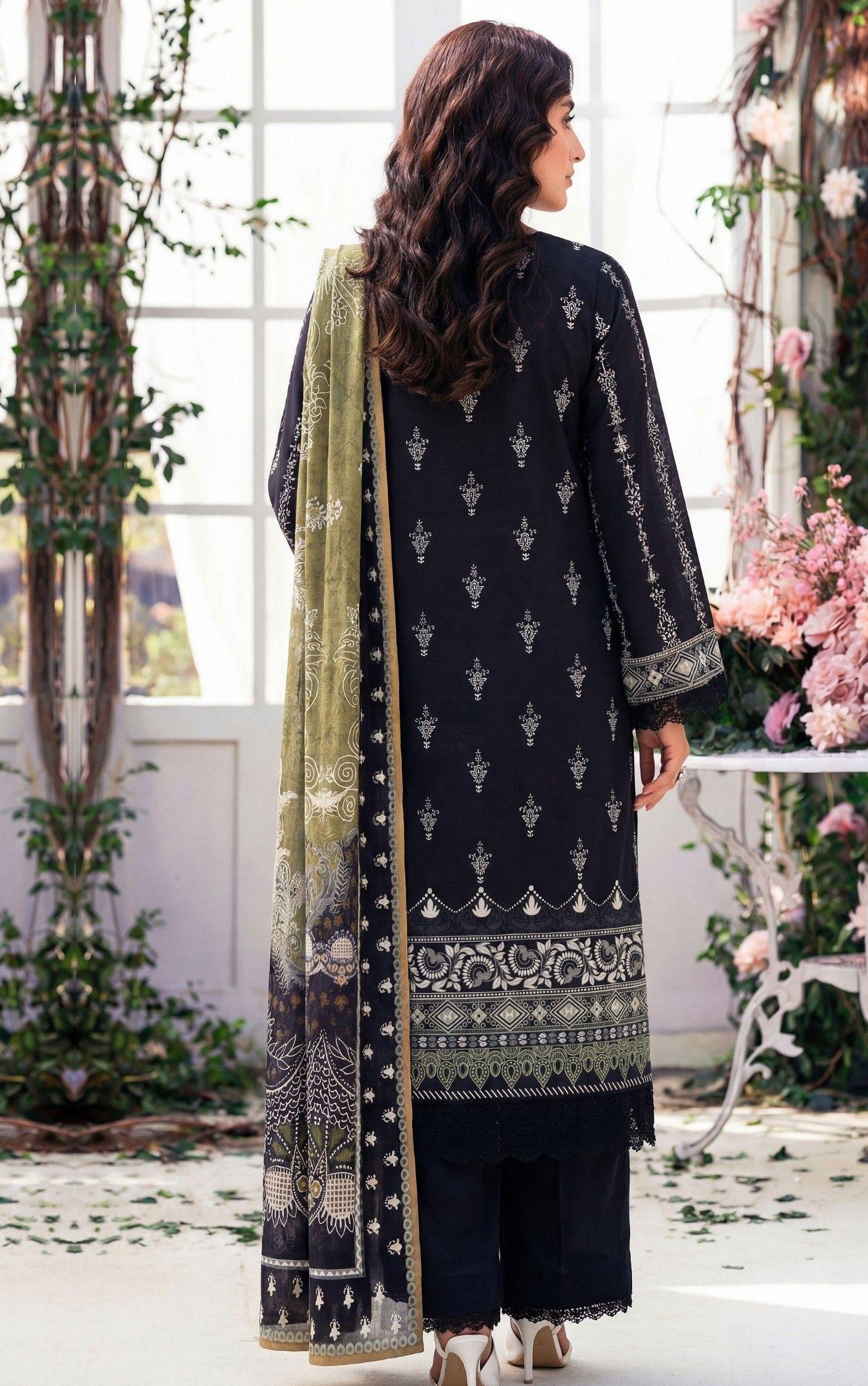 3PC UN-STITCHED LAWN RCL-19