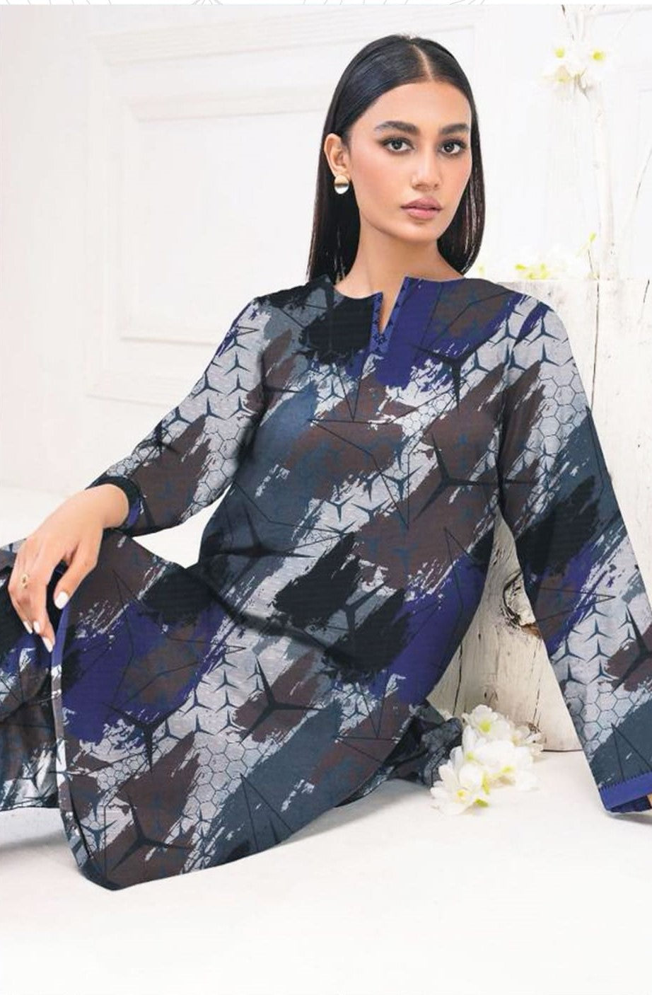 Abstract Navy Grey Geometric RT-DL-09