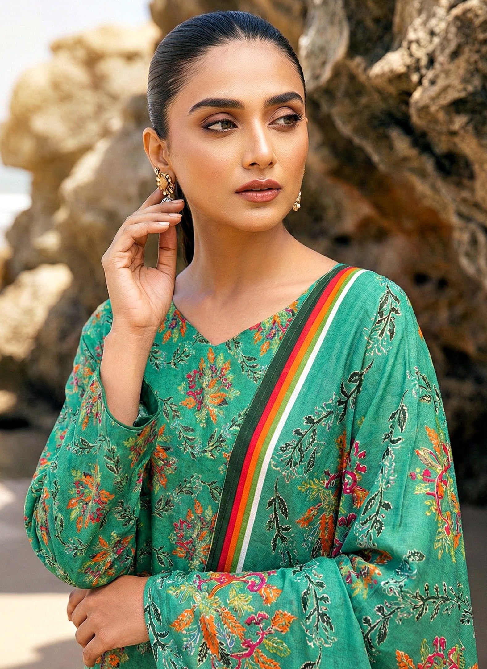 3PC UN-STITCHED LAWN RCL-22