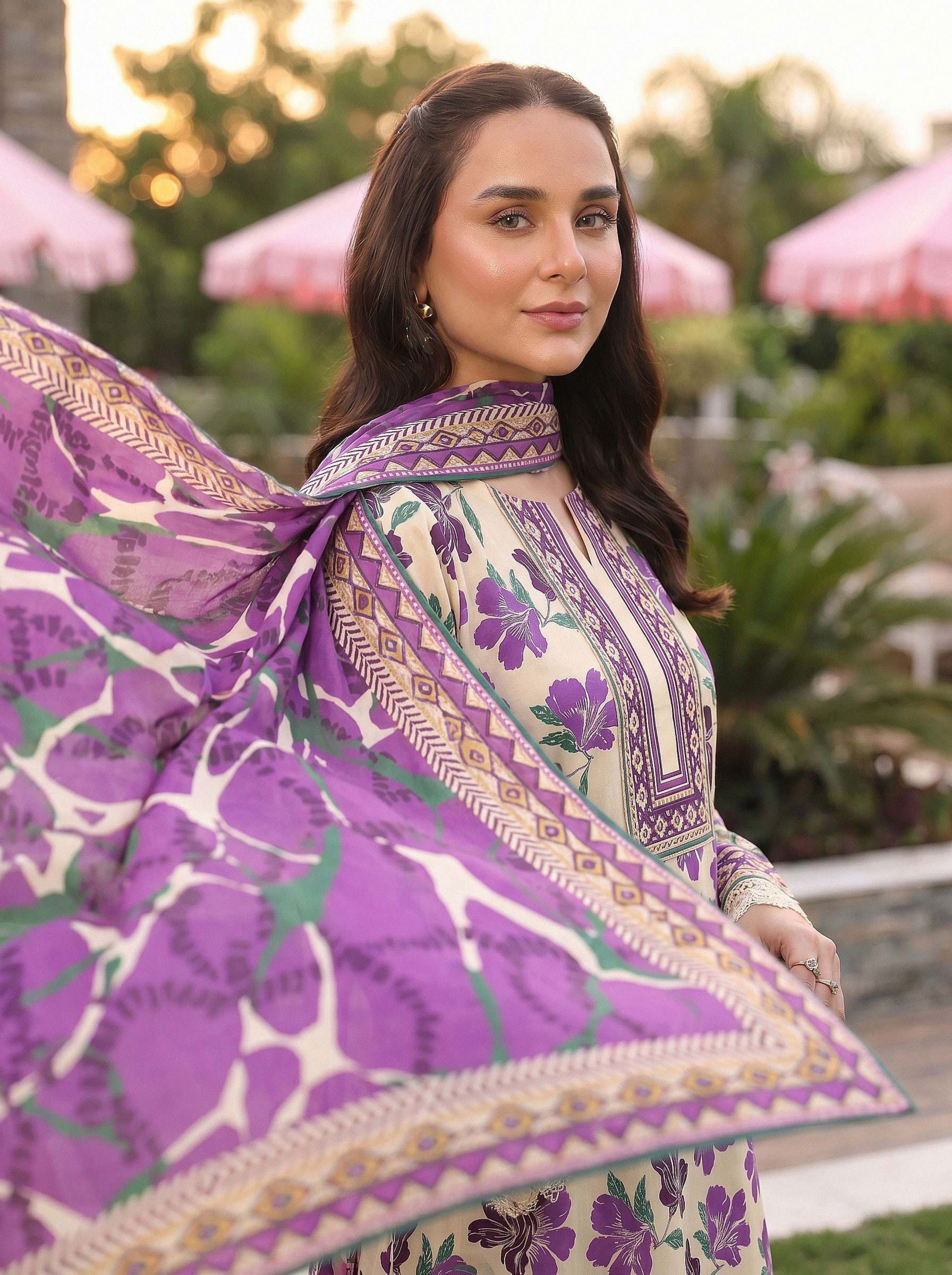 3PC UN-STITCHED LAWN RCL-71