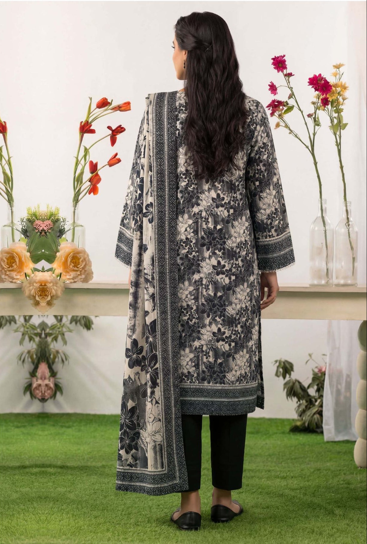 3PC UN-STITCHED LAWN RCL-44