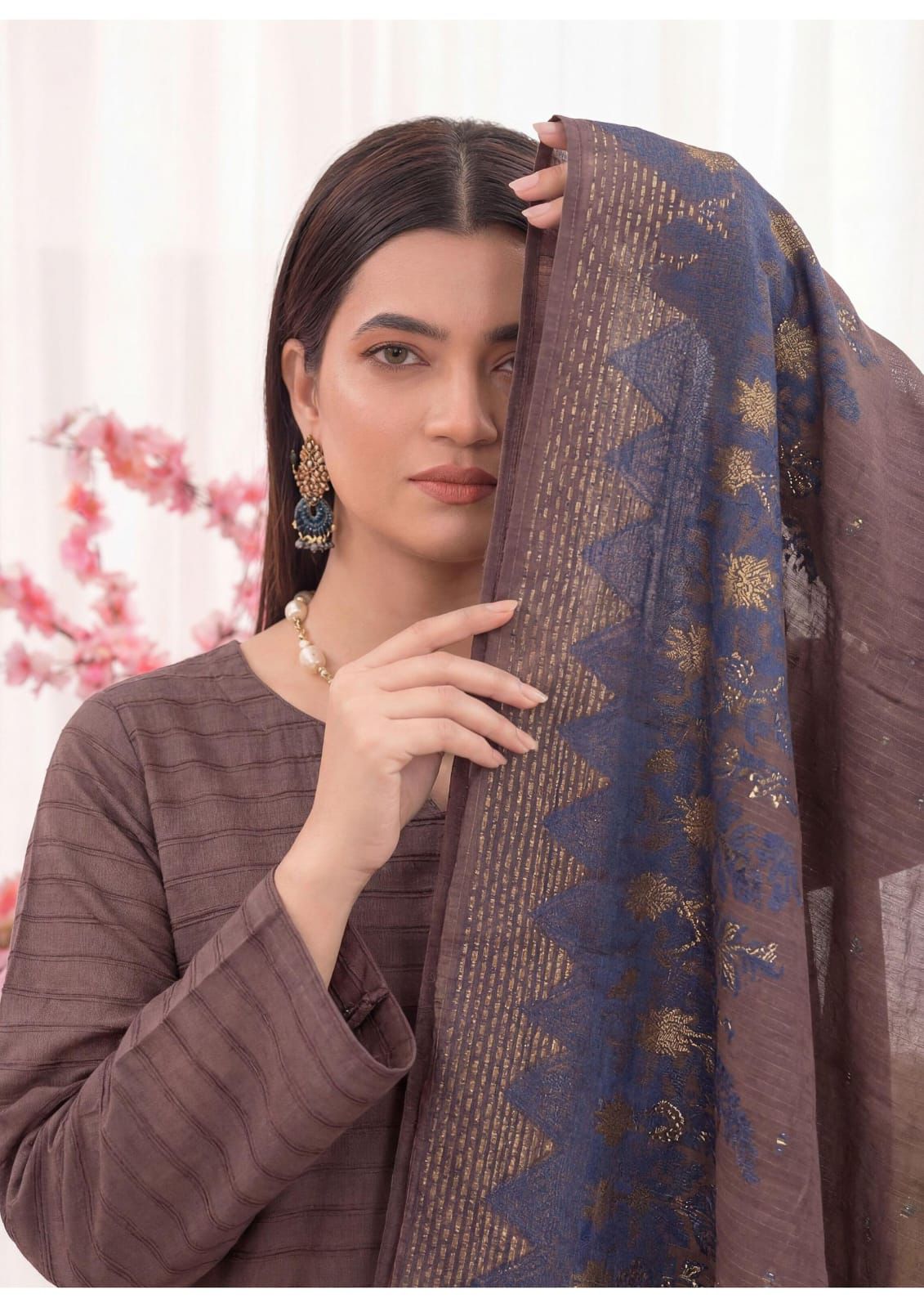 3PC UN-STITCHED JACQUARD LAWN RJL-6